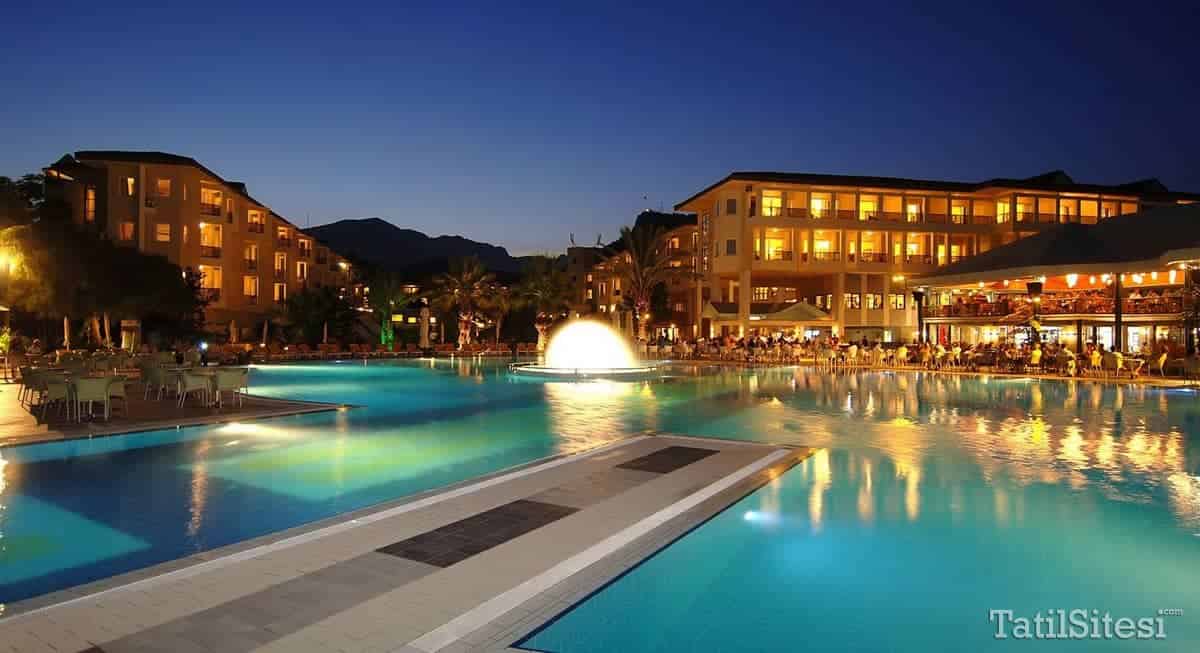 Queens Park Le Jardin